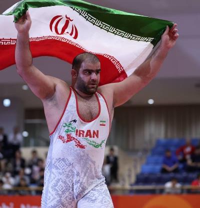El luchador grecorromano iraní gana la medalla de oro en los Juegos Asiáticos de NagoyaEl luchador grecorromano iraní gana la medalla de oro en los Ju
