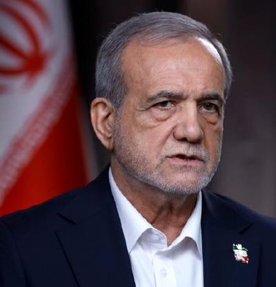 Pezeshkian: Las mujeres iraníes pueden alcanzar las cimas del mundo